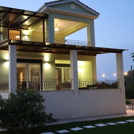 Vicula Mauras * Lefkáda