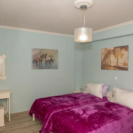 Vicula Mauras * Lefkáda